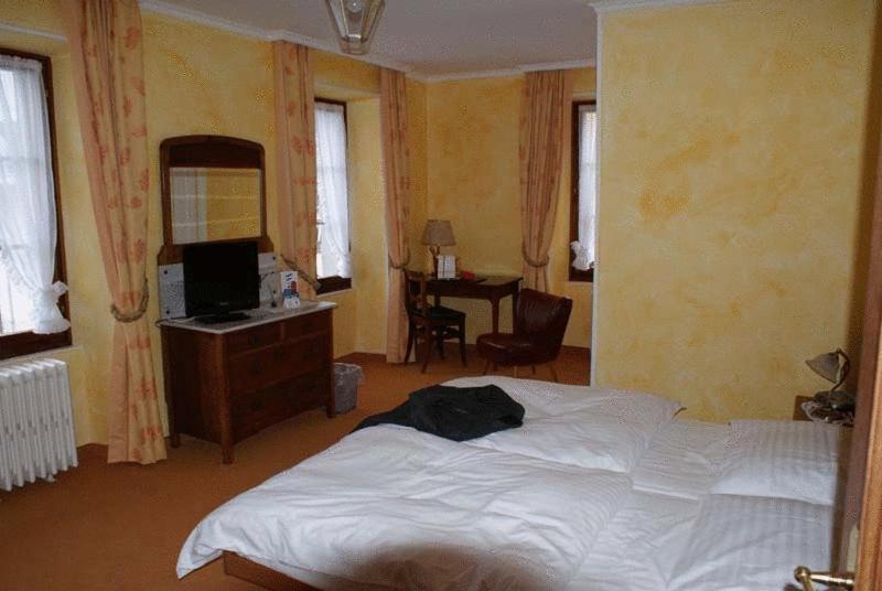Hotel De Bahyse Blonay Luaran gambar